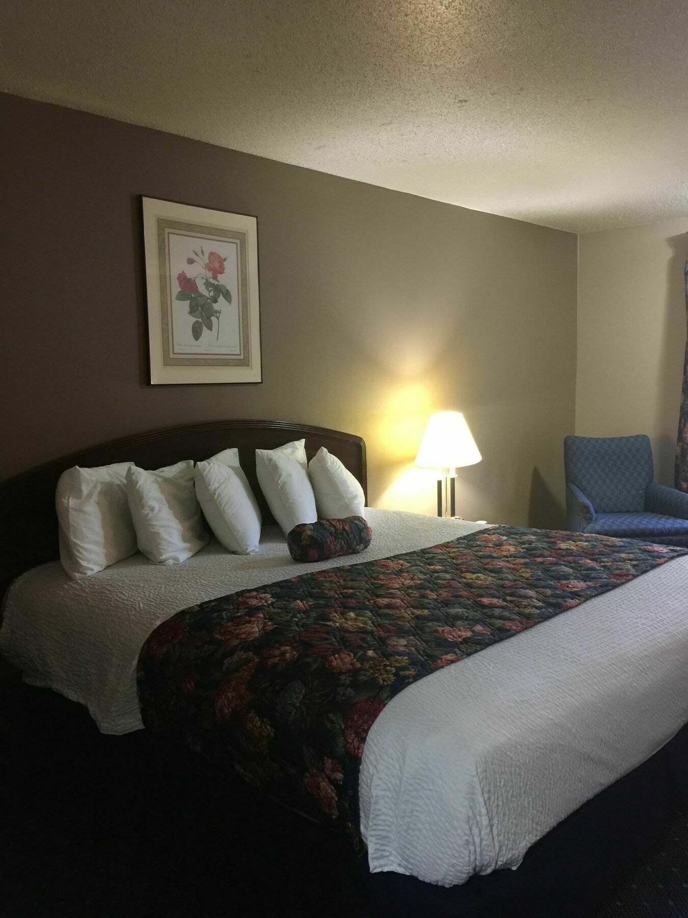 Hotel American North Kansas 2*